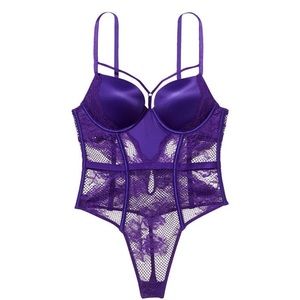 VERY SEXYBombshell Fishnet Floral Teddy